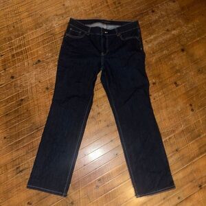 Chico’s straight leg dark wash classic normcore size 1/8 jeans